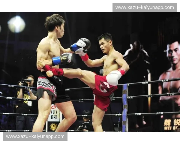 战神归来!柳海龙“VS”系列,重新定义格斗荣耀! 战神归来!柳海龙“VS”系列,重新定义格斗荣耀!